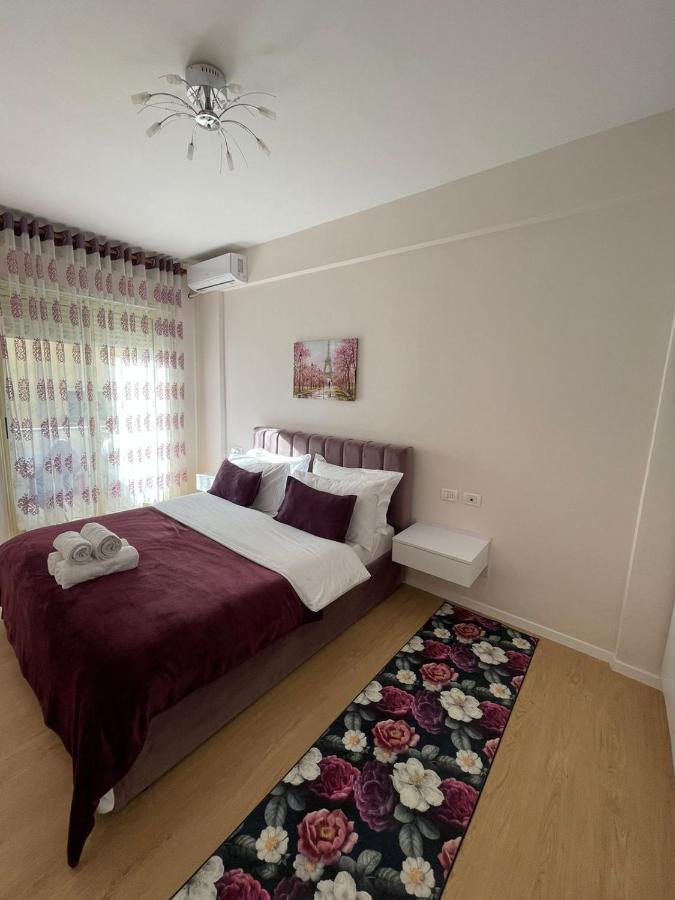 New Apartment In Center Of تيرانا المظهر الخارجي الصورة