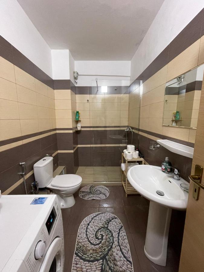New Apartment In Center Of تيرانا المظهر الخارجي الصورة